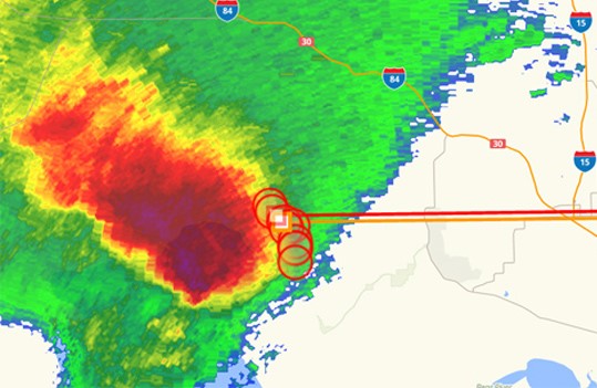 Baron Threat Net mesure la quantité précise de cisaillement pour détecter les vents tournants, ce qui est une indication forte de la possibilité de tornades.